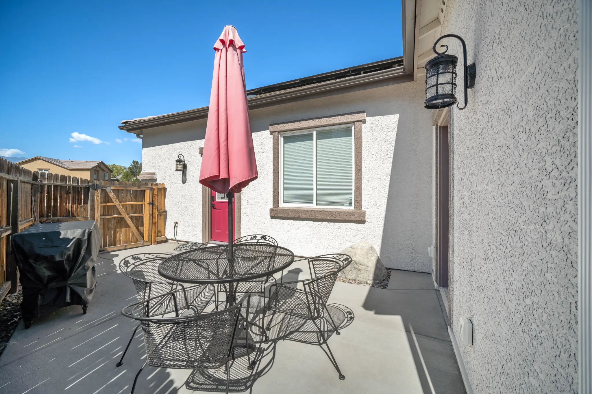 Covered patio and deck area of Seven Pines Court home remodel by Reno general contractor Avail Enterprises